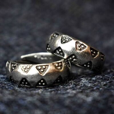 Réplica del anillo estampado de la edad vikinga #1
