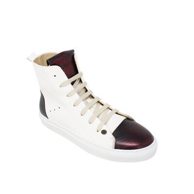 GENESIS laminated woman sneaker