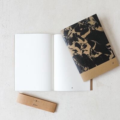 Large A4 "Symbiose" notebook. French format and white paper interior