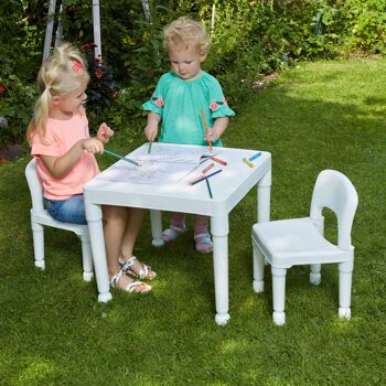 Ensemble table et chaises en plastique blanc pour enfants 4