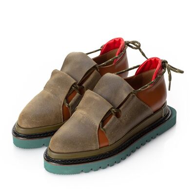 Metamorphose brown shoes