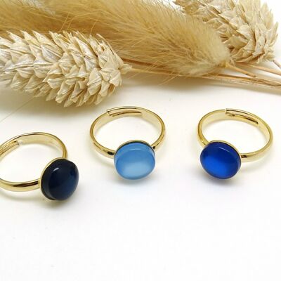 Anello dorato con oro fino