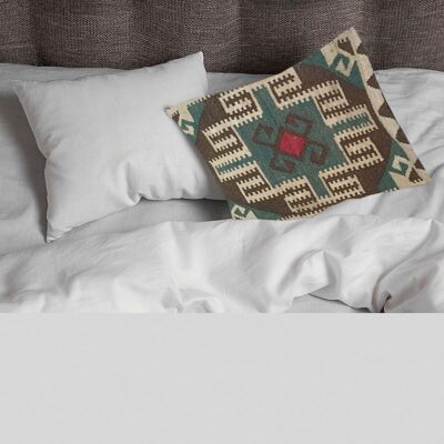Kilim handvävt Axolotl kuddfodral