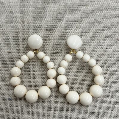 Vinta Ivory Earrings