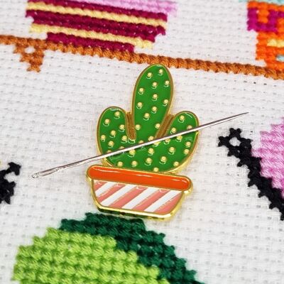 Cactus Needle Minder for Cross Stitch, Embroidery, Sewing, Quilting, Needlework and Haberdashery