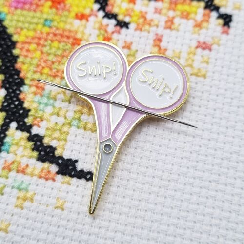 Embroidery Scissors Needle Minder for Cross Stitch, Embroidery, Sewing, Quilting, Needlework and Haberdashery