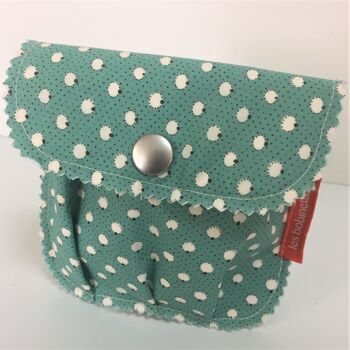100% recycled: Pouch / soap case (or solid products) in waterproof tarpaulin and fabric_ Patterns 1