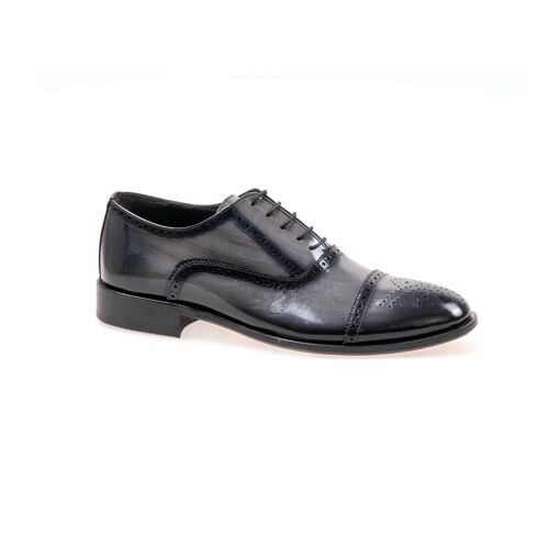Leather shoes black with white