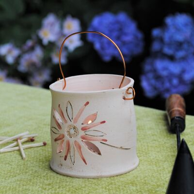 Ceramic Tea-light Holder Daisy