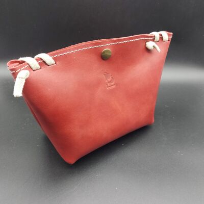 Artisan cosmetic & toiletry bag. Made of 100% Natural leather, 2mm thick. Opplav Kosmetikk2 bag (Red)