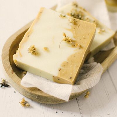 Exfoliating soap cold saponified with coffee and lemony litsea "Coffee Scrub"