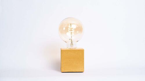 Lampe cube béton jaune
