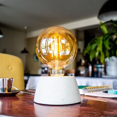 BEIGE DOME LAMP