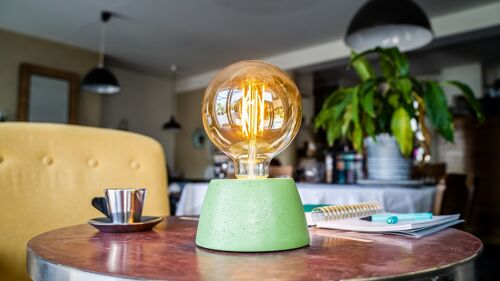 Lampe dome vert