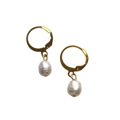 Pearl earrings short gold