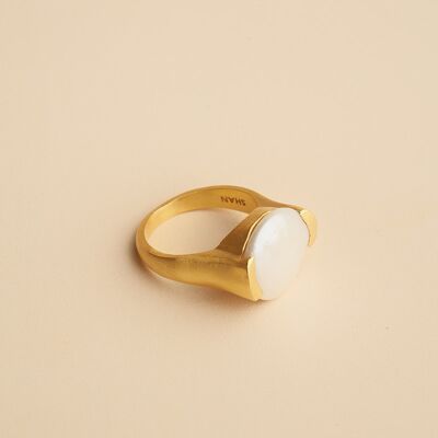 Ashni Moonstone Ring