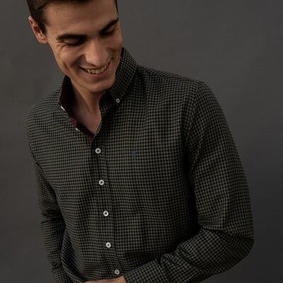 CHEMISE VERTE À CARREAUX