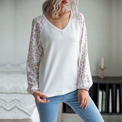 Leopard Print Sleeve Sweater-White