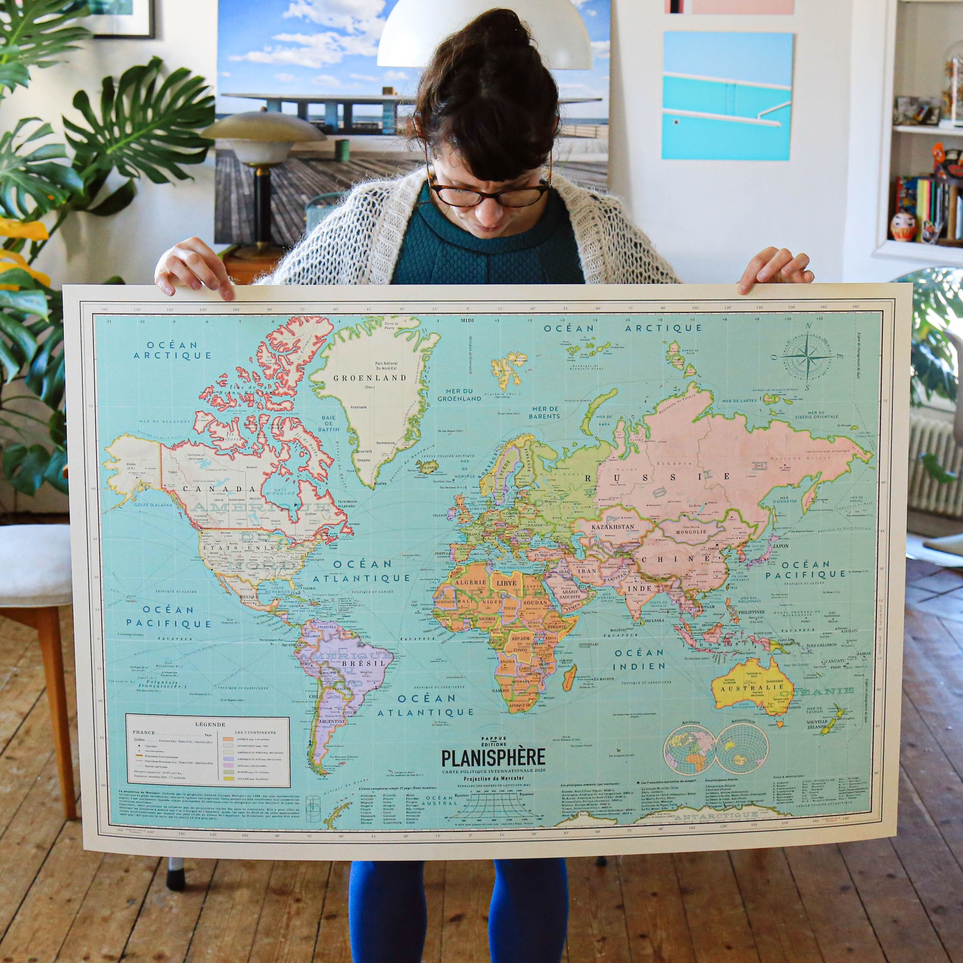 Kaufen Sie Poster Weltkarte XL 2020 Vintage-Stil (Planisphere in