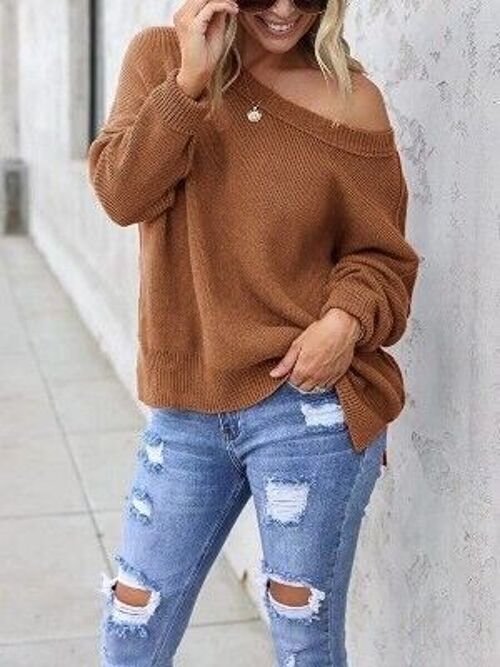 Solid Side Slit Knit Sweater-Brown