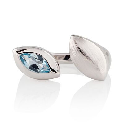 Nara Silver Ring With Blue topaz