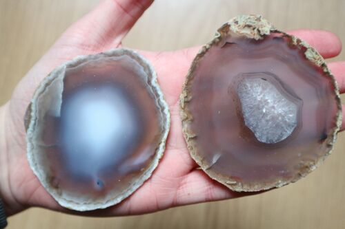 Agate disc medium