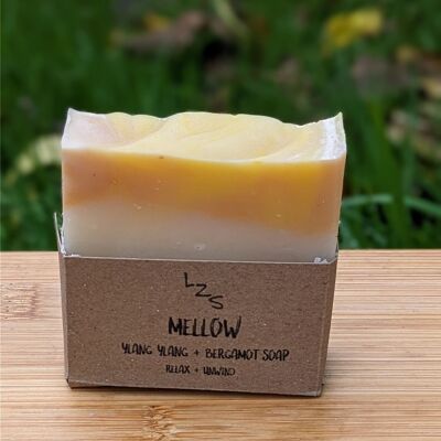 Jabón de Ylang Ylang + Bergamota - Jabón procesado en frío con manteca de karité y mango