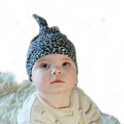 Cappello neonato con bottone pantera grigio/marrone