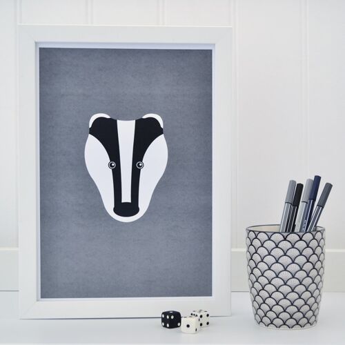 badger print - White frame grey