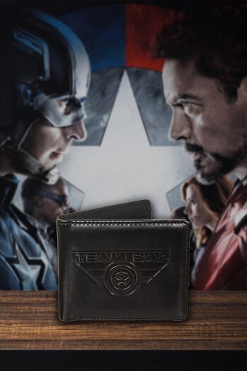Portefeuille en relief Marvel Civil War 5