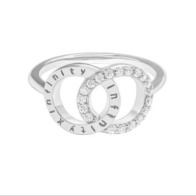 El anillo InfinityXinfinity/oro blanco de 18 quilates y circonita cúbica