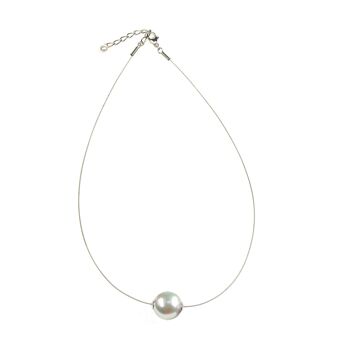 Le collier de perles flottantes 1