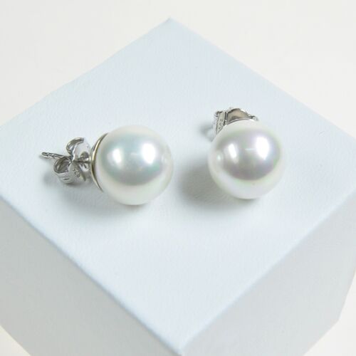 Classic 12 mm pearl earrings