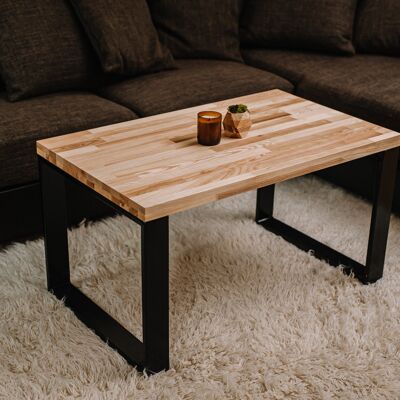 Tavolo, tavolino in legno