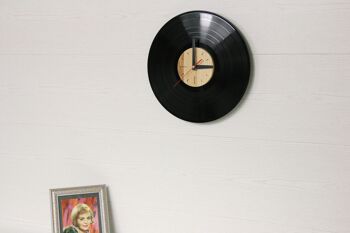 Horloge murale en vinyle, Horloge murale en vinyle et bois 9