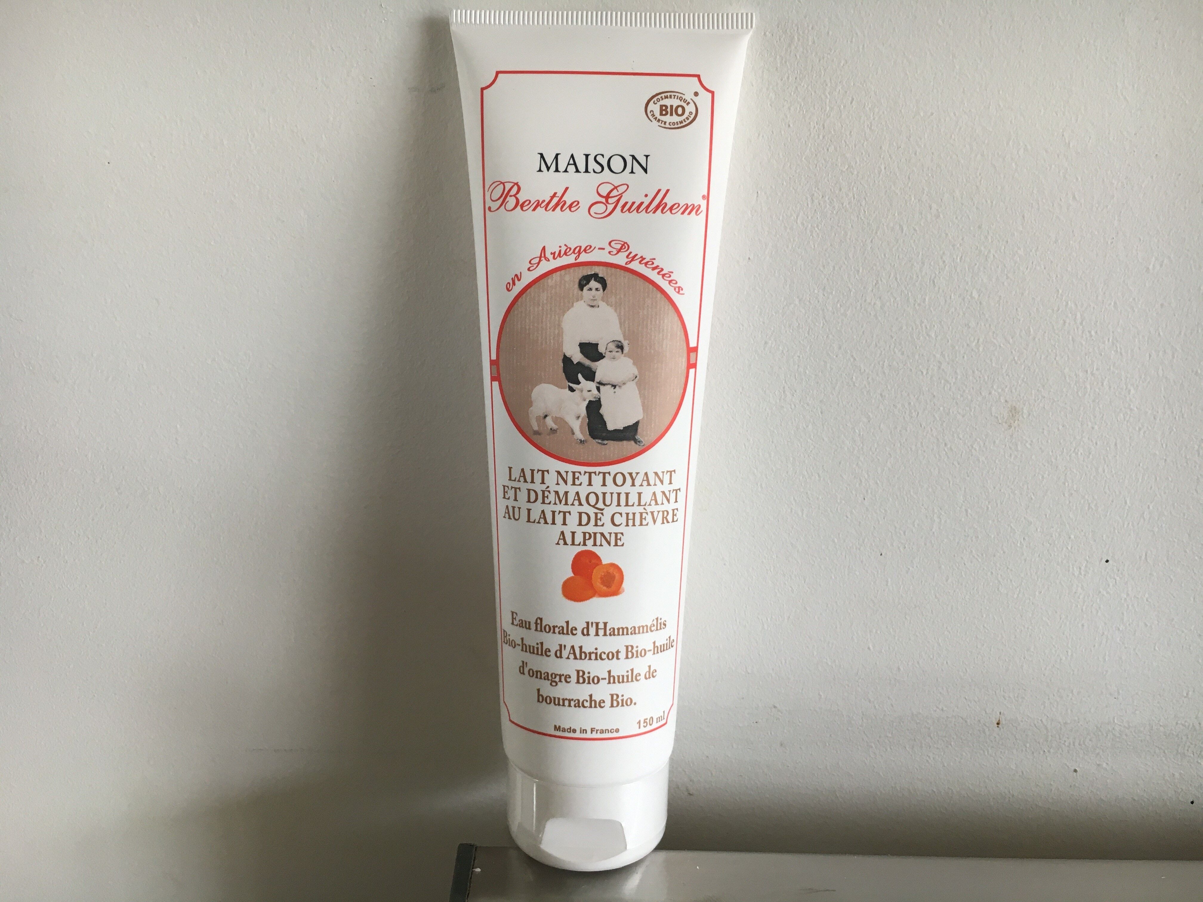 Certified organic make-up remover cleansing milk