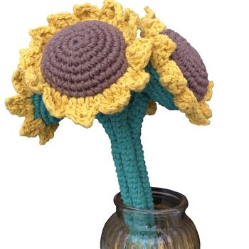 bouquet de tournesols durable en coton biologique - jaune - fait main au Népal - bouquet de tournesols au crochet 1