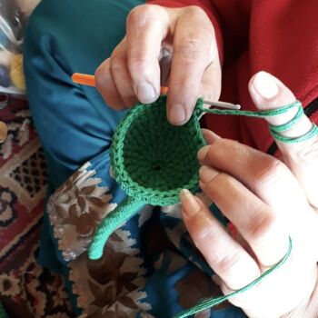 bouquet de tournesols durable en coton biologique - jaune - fait main au Népal - bouquet de tournesols au crochet 10