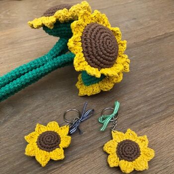 bouquet de tournesols durable en coton biologique - jaune - fait main au Népal - bouquet de tournesols au crochet 2