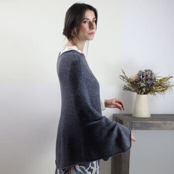 Poncho femme ardoise en laine et cachemire 5