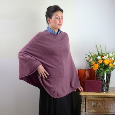 Purple women's poncho in wool and cashmere