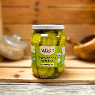 Sweet and sour gherkins in strips 72CL - 360G