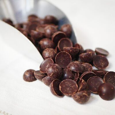 Dark chocolate pucks with organic cocoa couverture 88% bulk bag 5KG