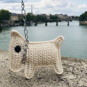 porte-clés durable chien Bobby - en coton biologique - blanc cassé - crocheté à la main au Népal - porte-clés pour chien au crochet 3