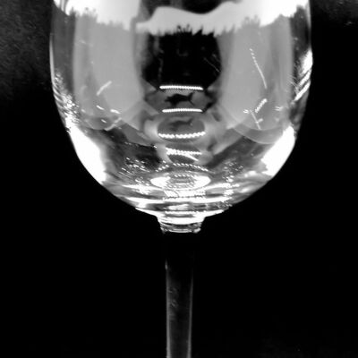 Wine Glass with Dachshund Frieze