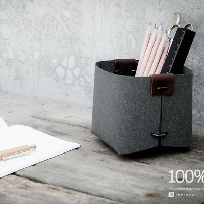 Office organizer in recycled leather - Gray