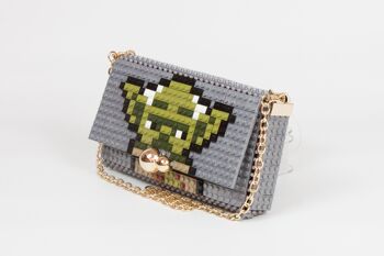 POCHETTE CARRÉE YODA 4