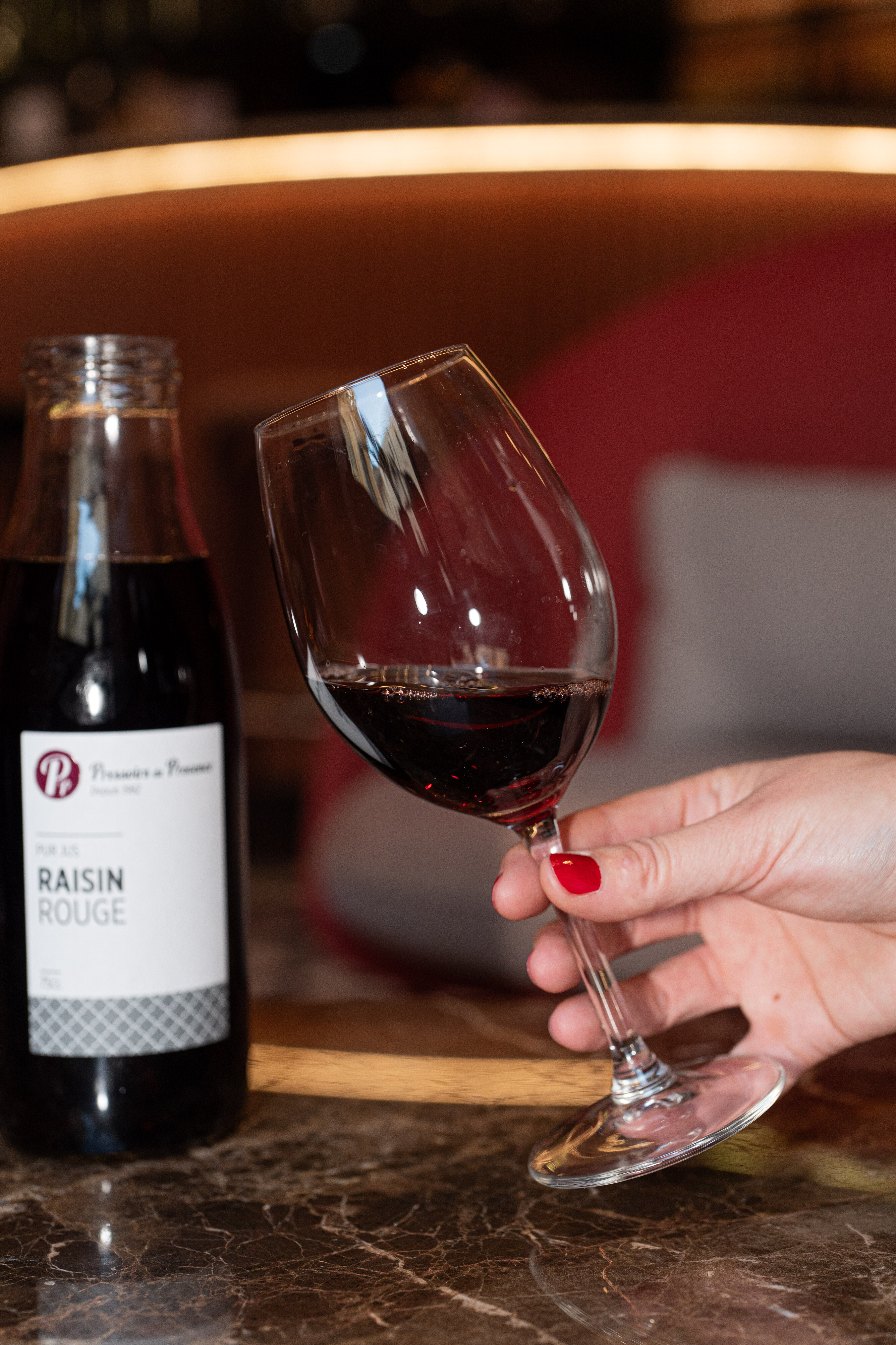 Jus de fruits - Pur jus de raisin rouge - 75cl - E04