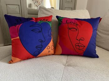 Coussin velours All you need is Love 3