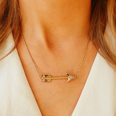 Gold moonstone arrow necklace